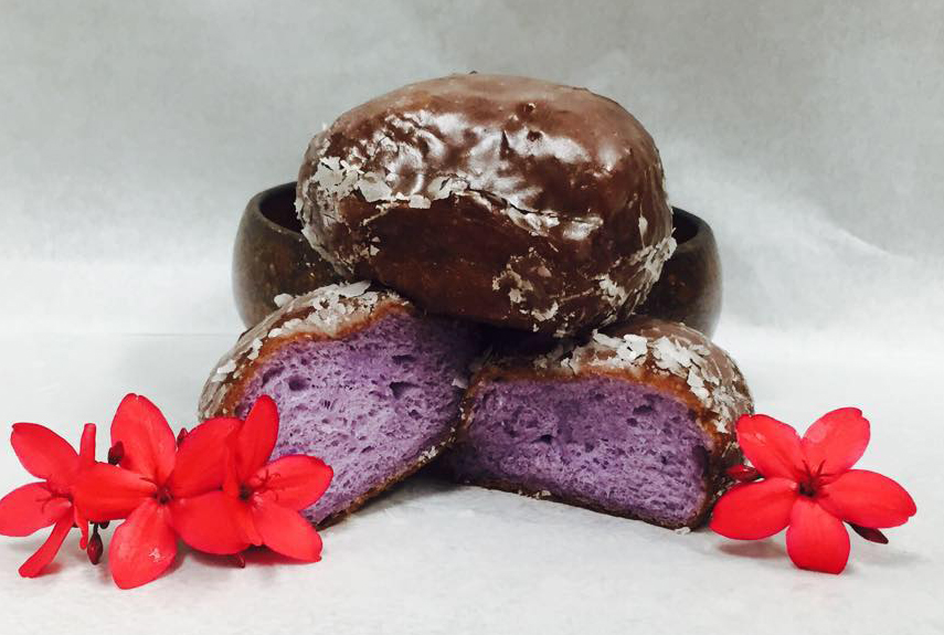 Kamehameha Bakery（カメハメハ・ベーカリー）の「ポイ・グレーズド（Poi glazed）」