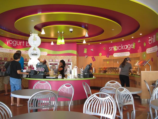 Menchie's Frozen Yogurt（メンチーズ フローズンヨーグルト）とは