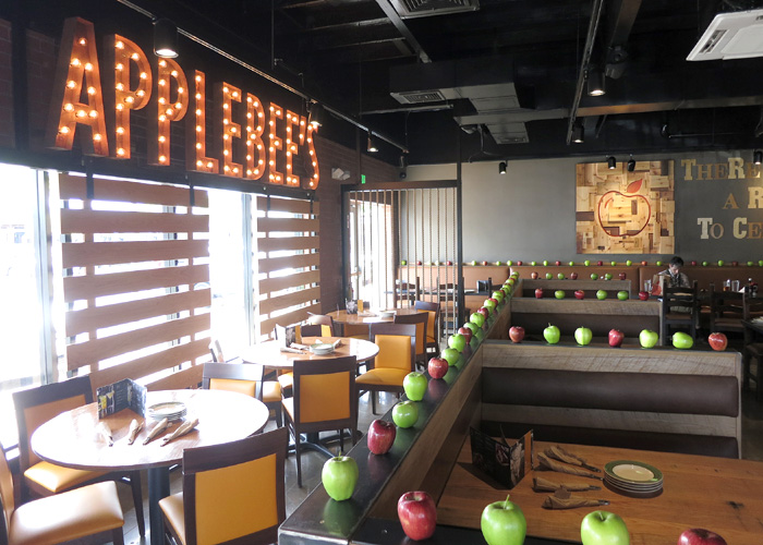 Applebee's （アップルビーズ）