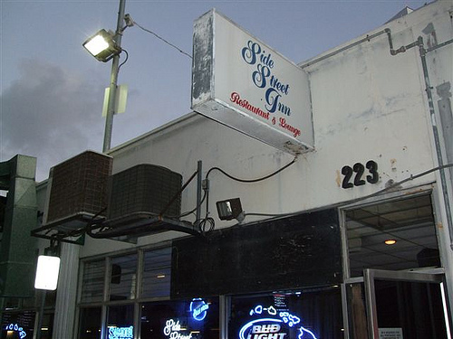 Side Street Inn Hopaka St.（サイド・ストリート・イン ホパカ本店）
